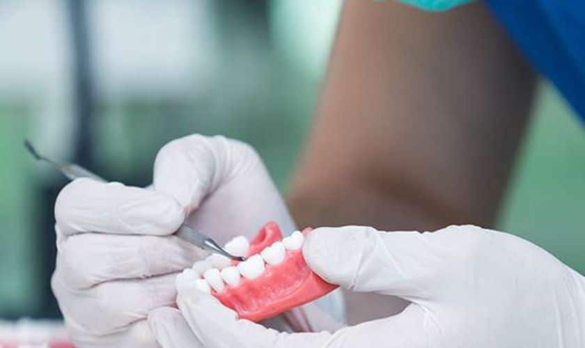 Truth-About-Dentures-And-Why-You-May-Need-A-Reline-Or-Reinforcement