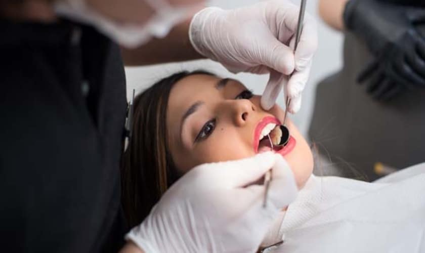 Image of diy vs. professional teeth cleaning which is right for you