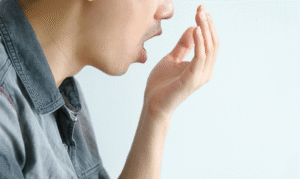 How To Maintain Fresh Breath Throughout The Day